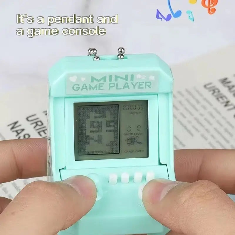 1PCs Mini Classic Game Machine Retro Nostalgic Game With Gift Keyring Pets Toys Gift