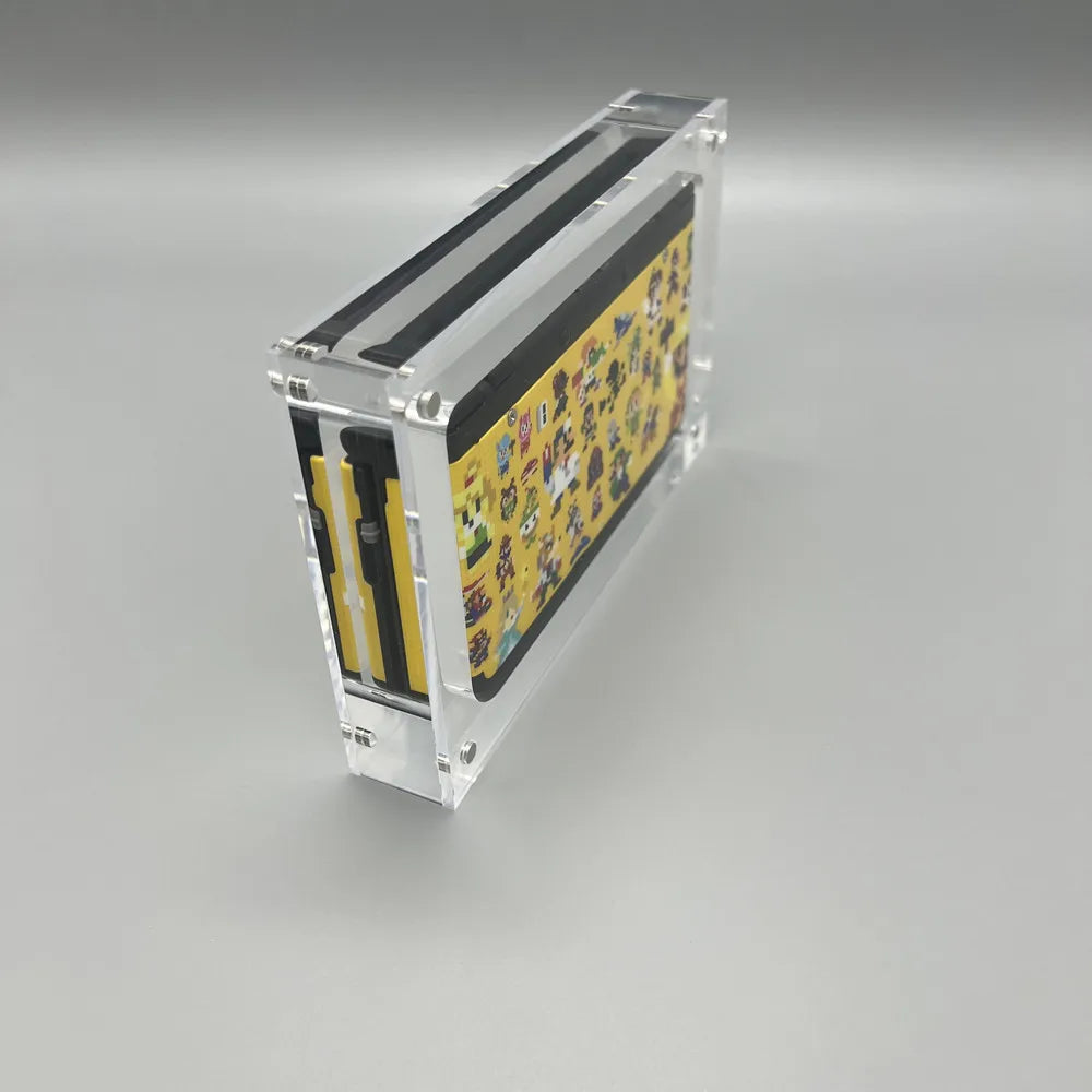 High transparency acrylic magnetic cover console storage box for Nintendo new 3DS .Please pay attention to your console model